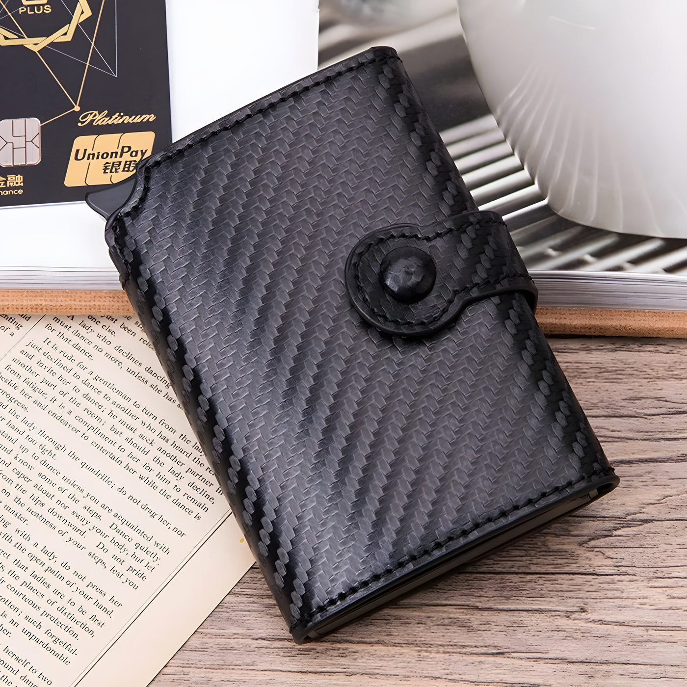 Cartelier™ | Le Porte-Carte d’Excellence